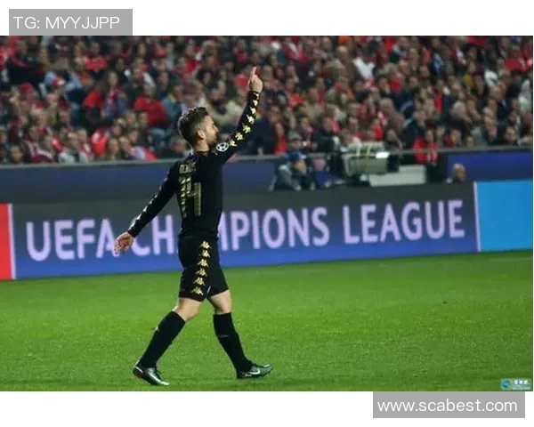 金茂足球明星背后的故事与成就揭示了中国足球的未来潜力